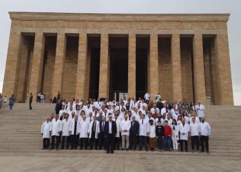 DÜNYA VETERİNER HEKİMLER GÜNÜ  BASIN AÇIKLAMASI