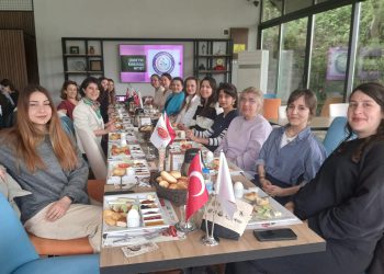 Dünya Veteriner Hekimler Günü Etkinlikleri Kapsamında Kadın Veteriner Hekimler Kahvaltıda Buluştu