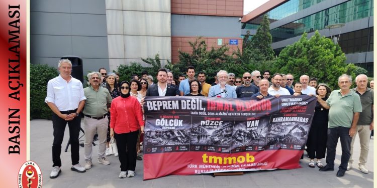 17 Ağustos depreminin 27. yıldönümünde BAOB Özgürlük Meydanı’nda basın açıklaması düzenlendi